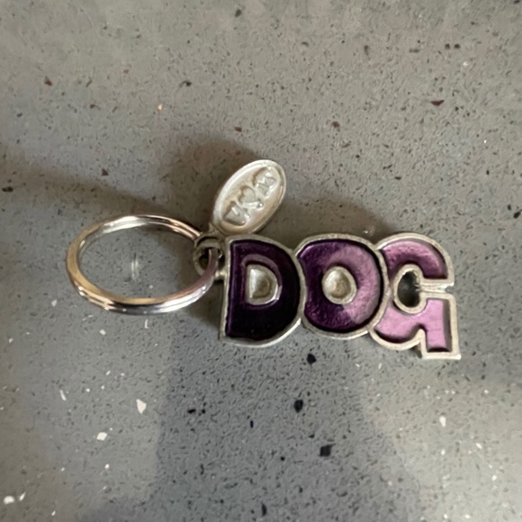 2 dog themed keychains - Picture 4 of 5